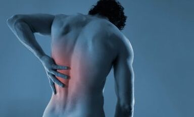A man suffers from pain in his left shoulder blade