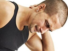 How osteochondrosis of the cervical column manifests itself